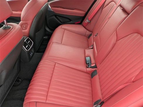 Certified 2025 Genesis G70 3.3T Advanced image 18