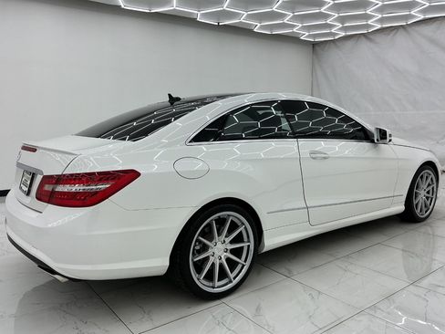 Used 2013 Mercedes-Benz E 550 Coupe image 12