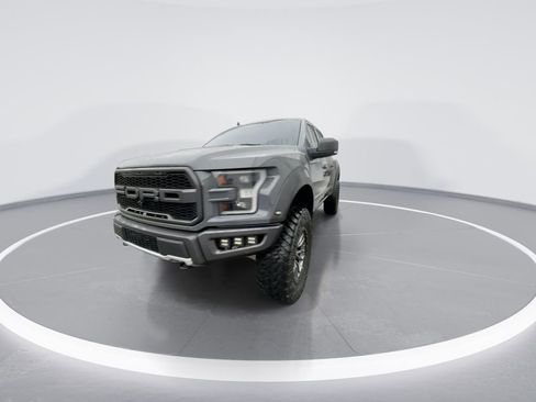 Used 2020 Ford F150 Raptor w/ Equipment Group 802A Luxury AWD/4WD image 3