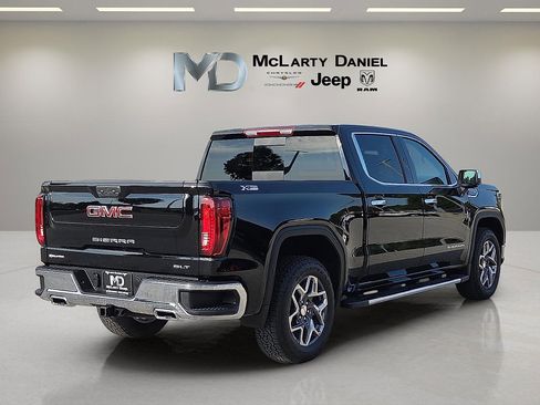 Used 2026 GMC Sierra 1500 SLT w/ SLT Premium Package image 5