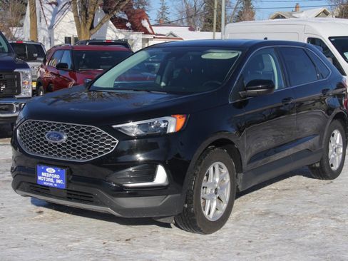 Certified 2024 Ford Edge SEL image 10