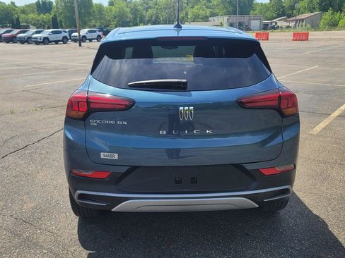 Used 2024 Buick Encore GX Preferred w/ Comfort Package AWD/4WD image 10