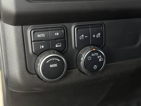 Used 2022 Chevrolet Tahoe RST AWD/4WD image 29