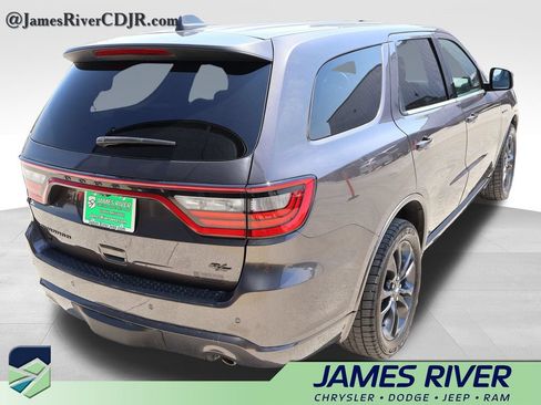 Used 2021 Dodge Durango R/T w/ Blacktop Package AWD/4WD image 5