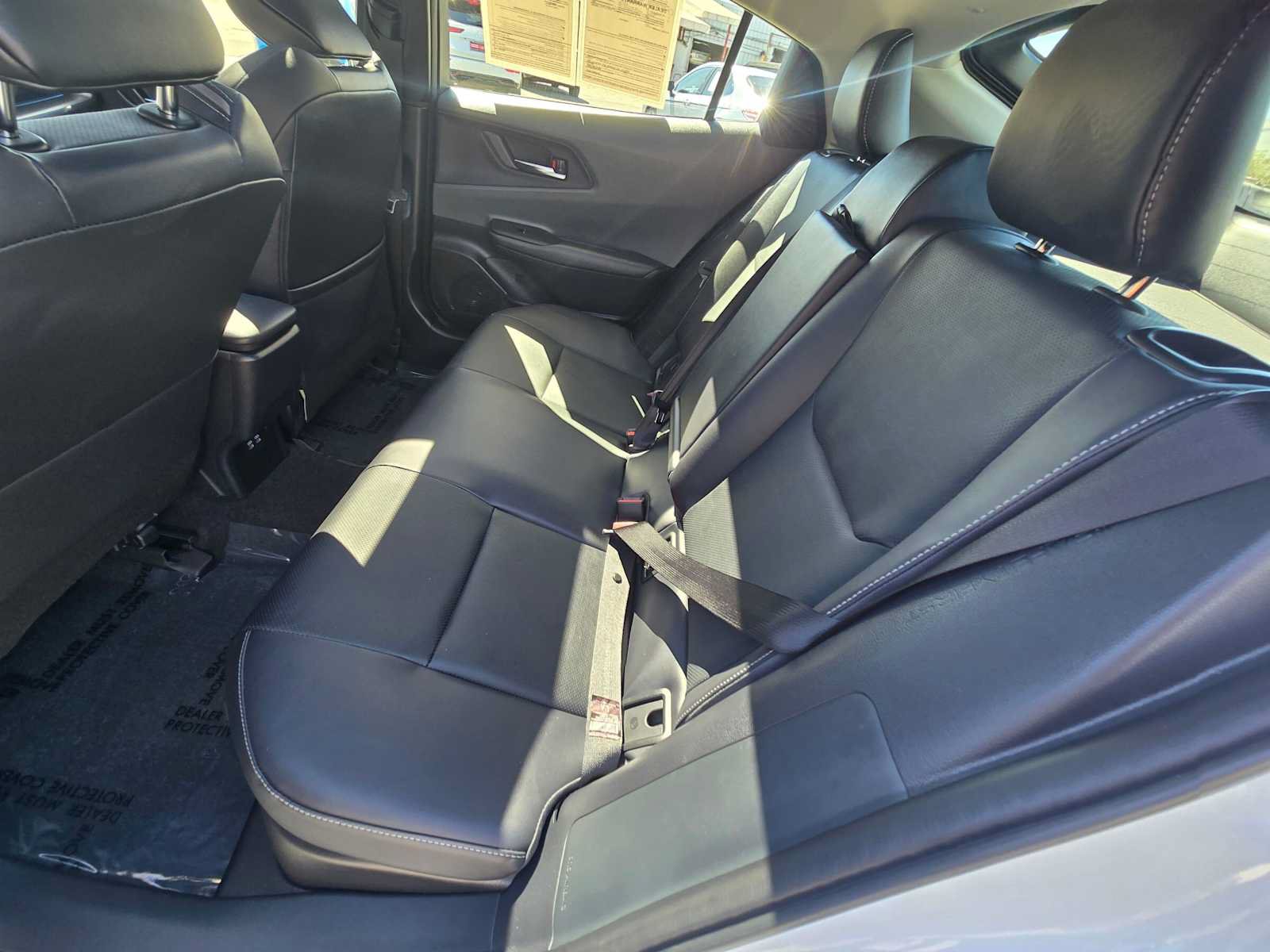 Used 2026 Toyota Prius XLE AWD/4WD image 17