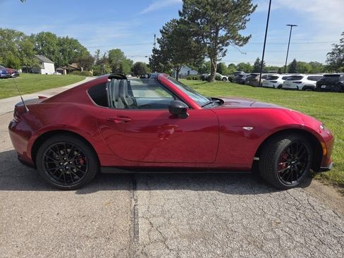 New 2026 MAZDA MX-5 Miata RF Club RWD image 12