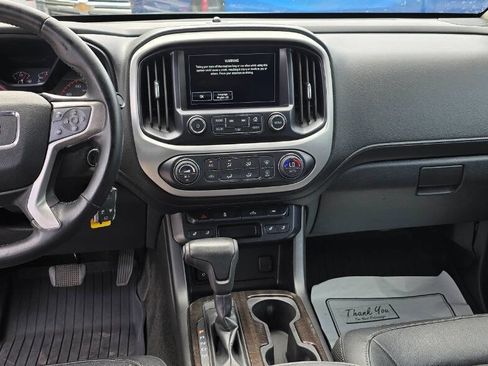 Used 2015 GMC Canyon SLT AWD/4WD image 18