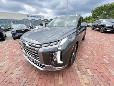 Used 2024 Hyundai Palisade Calligraphy FWD image 27