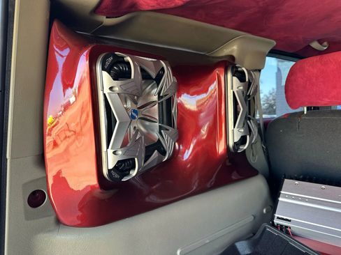 Used 2003 HUMMER H2 Luxury w/ Preferred Equipment Group image 23