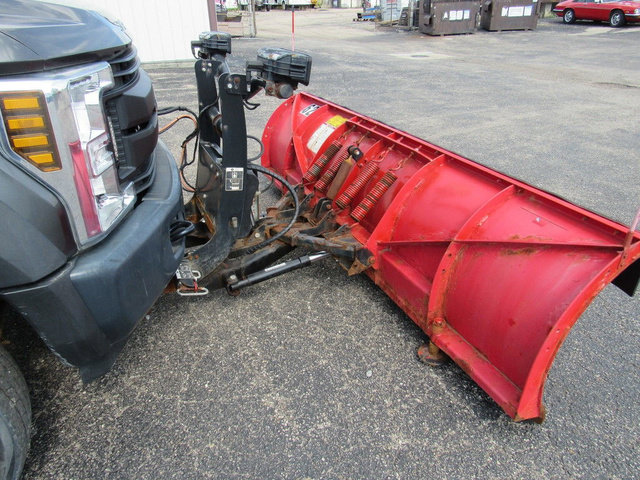 Used 2018 Ford F550 2WD Regular Cab Super Duty w/ Power Equipment Group image 11