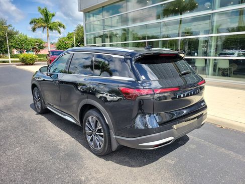 Certified 2026 INFINITI QX60 Luxe w/ Cargo Package FWD image 6