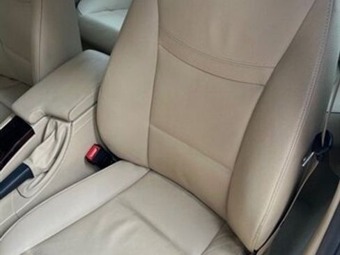 Used 2011 BMW 328i xDrive Sedan image 16