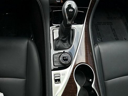 Used 2019 INFINITI Q50 Luxe w/ Cargo Package (L96) image 8