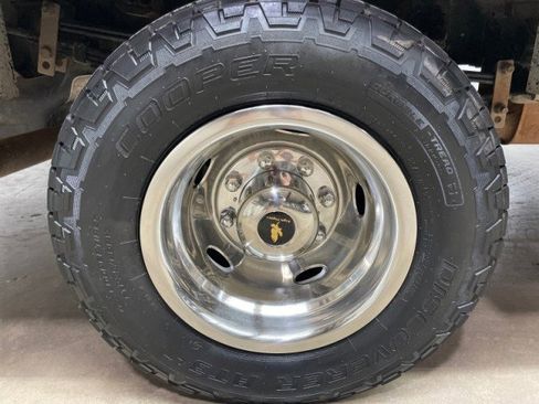 Used 2018 RAM 3500 Tradesman image 38