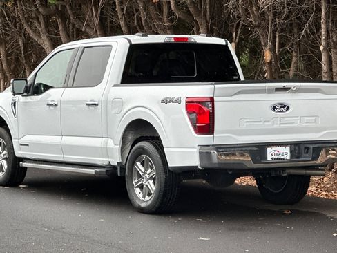 Used 2024 Ford F150 XLT w/ Equipment Group 302A MID image 6