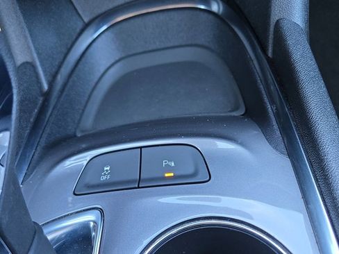 Used 2024 Chevrolet Malibu LT image 30