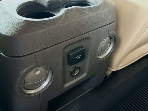 Used 2016 Ford F350 Lariat image 25