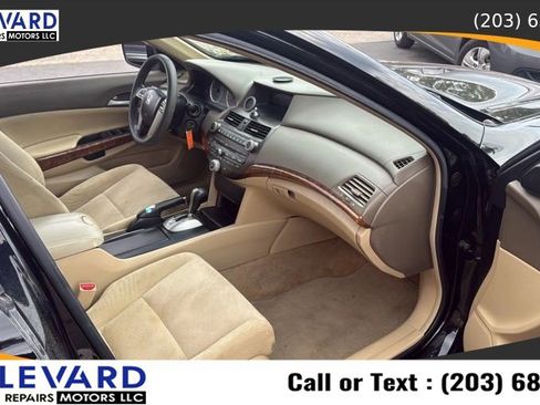 Used 2009 Honda Accord EX image 32