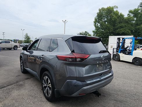 Used 2021 Nissan Rogue SV w/ Premium Package AWD/4WD image 3