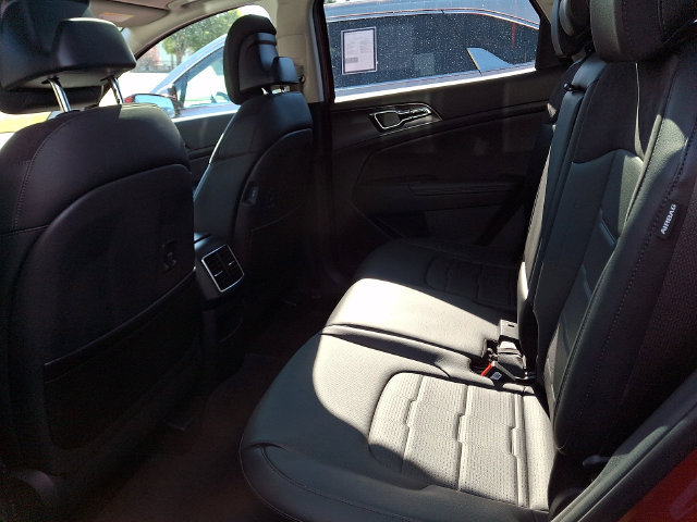 Used 2026 Kia Sportage SX AWD/4WD image 12