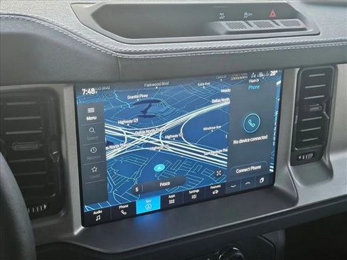 New 2025 Ford Bronco Outer Banks AWD/4WD image 13