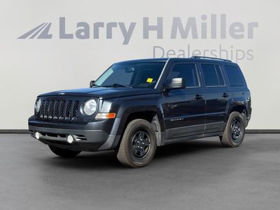 Used 2016 Jeep Patriot Sport w/ Power Value Group
