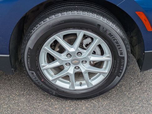 Certified 2023 Chevrolet Equinox LS image 31