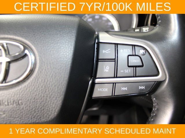 Used 2023 Toyota Highlander XLE AWD/4WD image 24