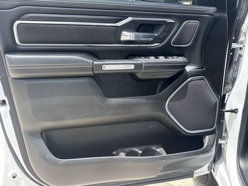 Used 2023 RAM 1500 Laramie AWD/4WD image 10