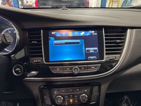 Used 2020 Buick Encore Essence AWD/4WD image 4