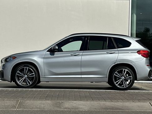 Used 2019 BMW X1 sDrive28i w/ M Sport Package FWD image 6