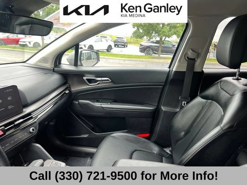 Certified 2026 Kia Sportage EX FWD image 41