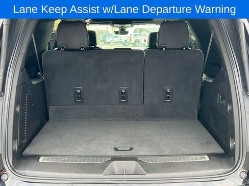 Used 2021 Chevrolet Suburban Premier w/ Premium Package image 44