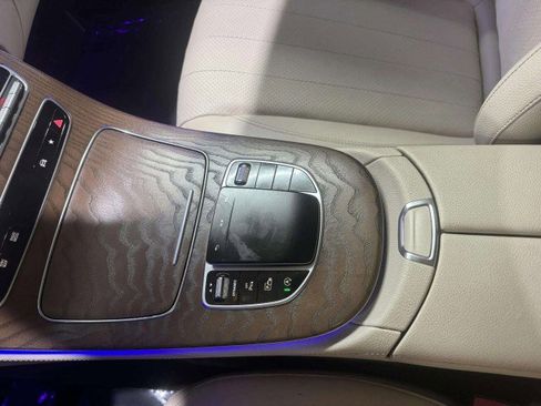 Used 2021 Mercedes-Benz E 350 Sedan image 24