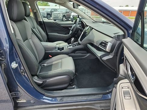 Used 2024 Subaru Outback Onyx Edition AWD/4WD image 37