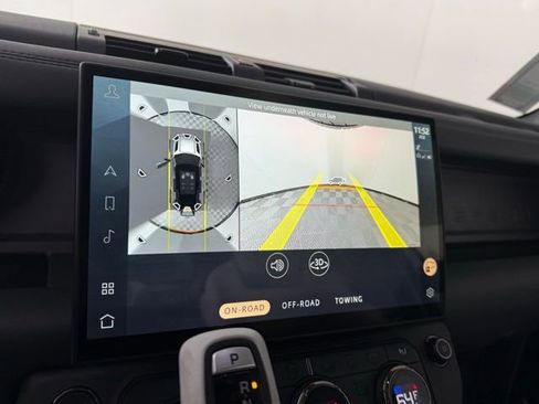 New 2026 Land Rover Defender 110 OCTA AWD/4WD image 21