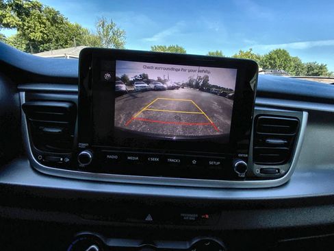 Used 2023 Kia Rio LX FWD image 22