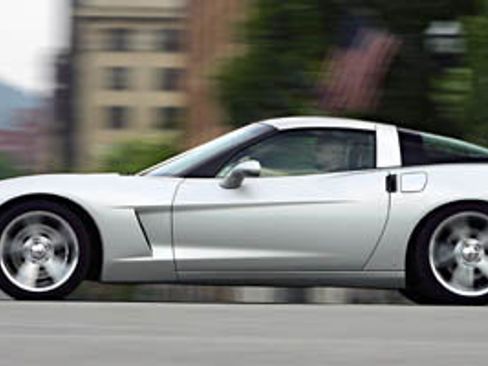 Used 2006 Chevrolet Corvette Coupe w/ Preferred Equipment Group RWD image 1