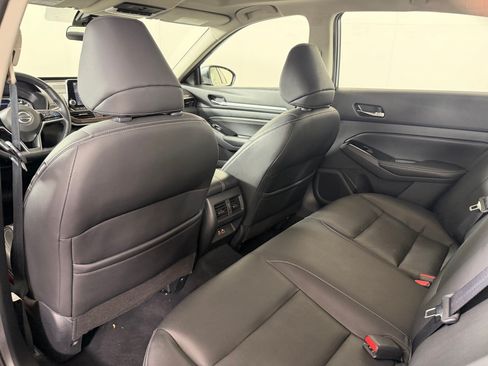 Used 2021 Nissan Altima 2.5 SL FWD image 23