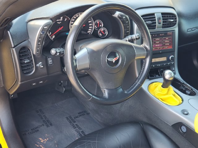 Used 2006 Chevrolet Corvette Convertible w/ Preferred Equipment Group RWD image 25