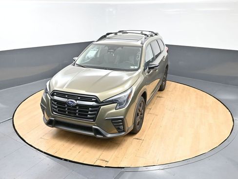 Used 2023 Subaru Ascent Onyx Edition Limited AWD/4WD image 5