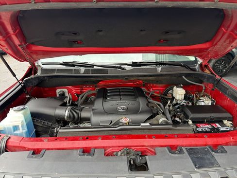 Used 2020 Toyota Tundra SR5 image 5