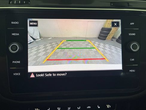 Used 2020 Volkswagen Tiguan SE w/ 3rd Row Seat Package AWD/4WD image 14