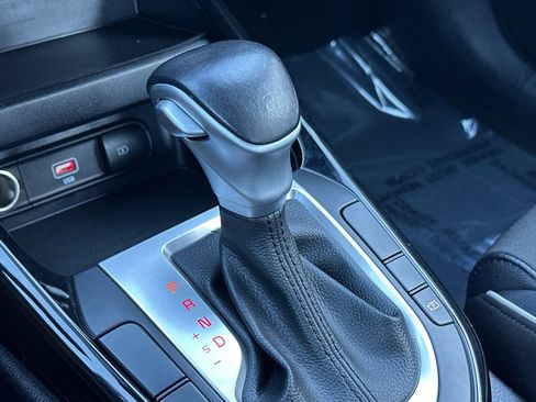 Used 2023 Kia Forte GT-Line w/ GT-Line Technology Package image 18