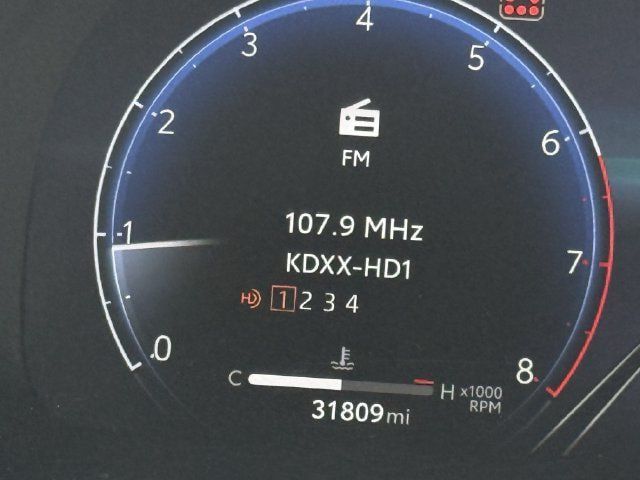 Used 2023 Toyota Highlander Limited FWD image 16