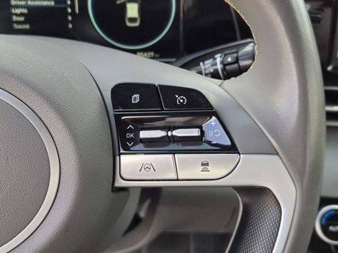 Used 2021 Hyundai Elantra SEL w/ Convenience Package image 18