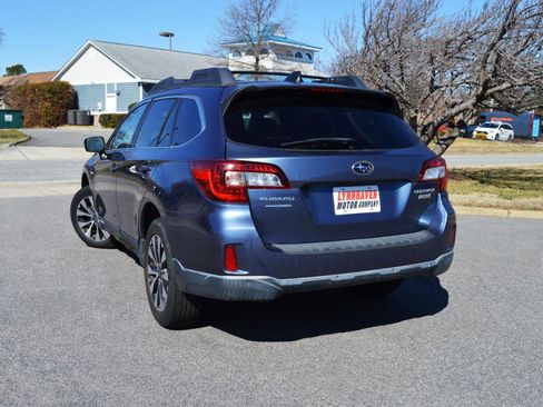 Used 2017 Subaru Outback 2.5i Limited image 4
