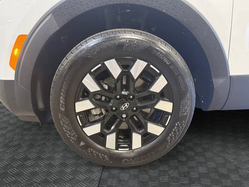 Used 2025 Hyundai Santa Cruz SEL image 15
