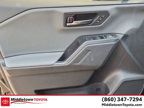 Used 2026 Toyota RAV4 XSE w/ Panoramic Sun Roof Package AWD/4WD image 10