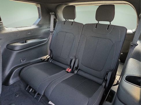 New 2025 Jeep Grand Cherokee L Laredo w/ Luxury Tech Group I image 10